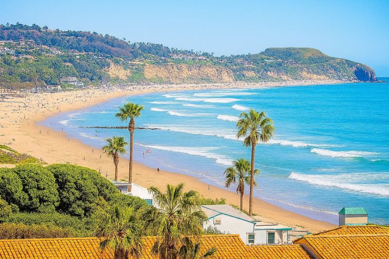 Leaf Raking Service in Malibu, CA