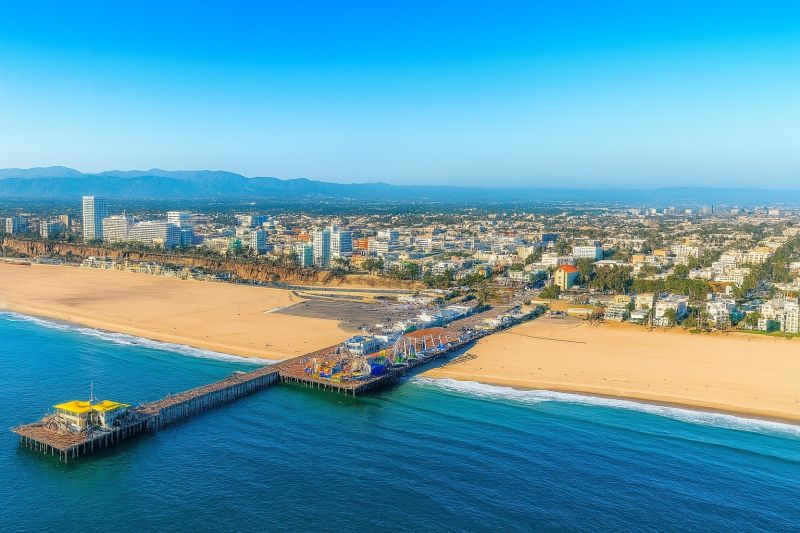 Yard Cleanup Service in Santa Monica, CA